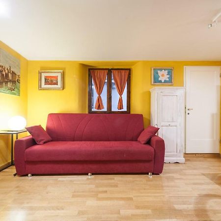 Like A Local In Oltrarno Apartment Firenze Bagian luar foto