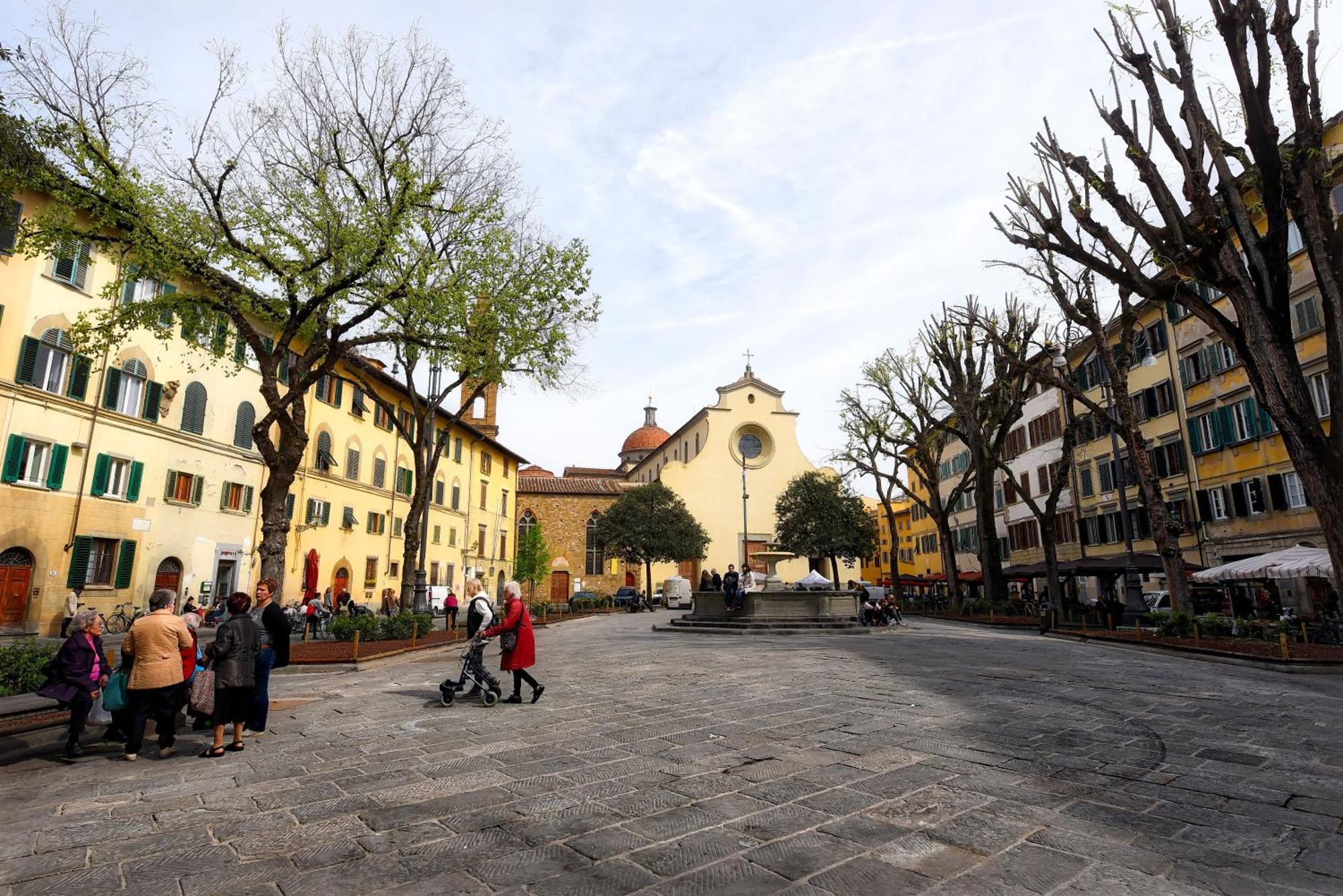 Like A Local In Oltrarno Apartment Firenze Bagian luar foto
