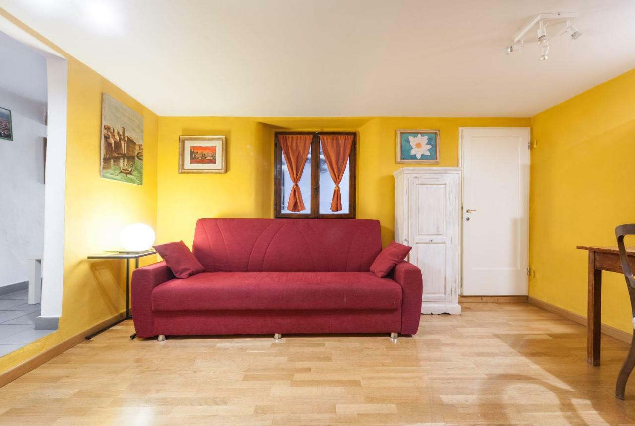 Like A Local In Oltrarno Apartment Firenze Bagian luar foto